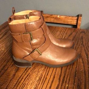 Kenneth Cole Boots